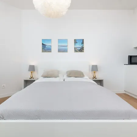Pinea 620 - Easy - Rent Vi Pietro Z Widokiem Na Morze Lägenhet Pobierowo