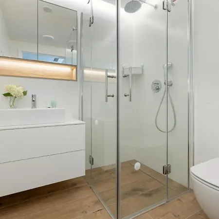 Pinea 620 - Easy - Rent Vi Pietro Z Widokiem Na Morze *