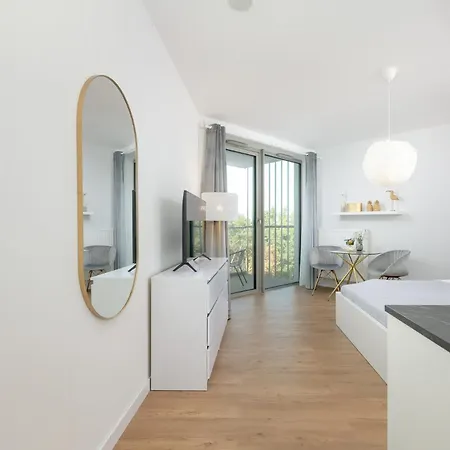 Pinea 620 - Easy - Rent Vi Pietro Z Widokiem Na Morze